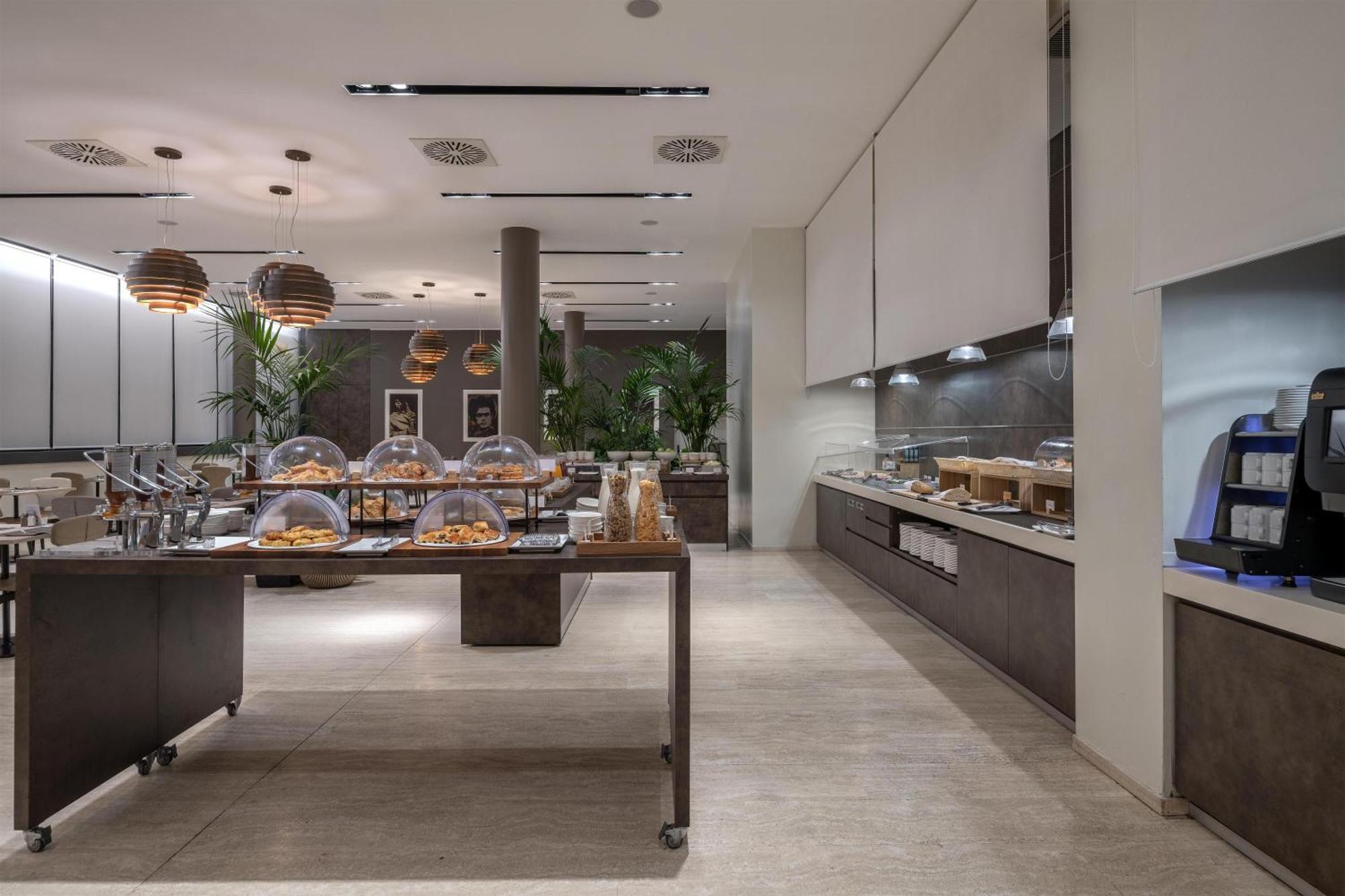 Hilton Garden Inn Milan North — Photos 1